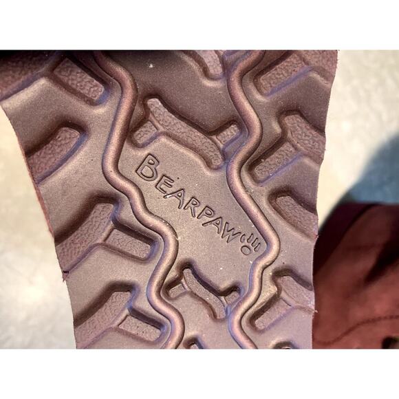 Bearpaw Soft Red Suede Shearling Lined Lace Up Ankle Boot Size 9 - Picture 8 of 9